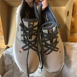 Men’s On Cloud Running shoes